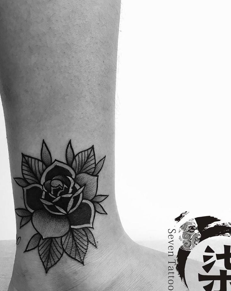 玫瑰花遮盖纹身图片_腿部纹身图案