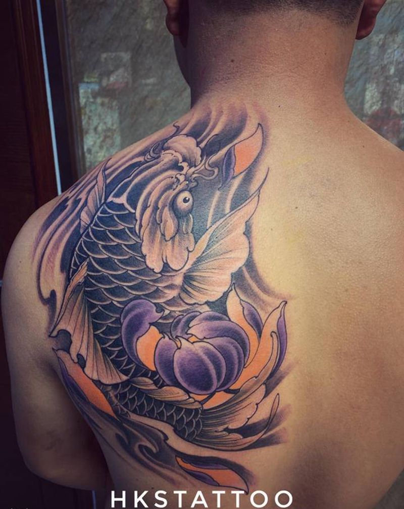 鲤鱼纹身图片_新传统纹身图案