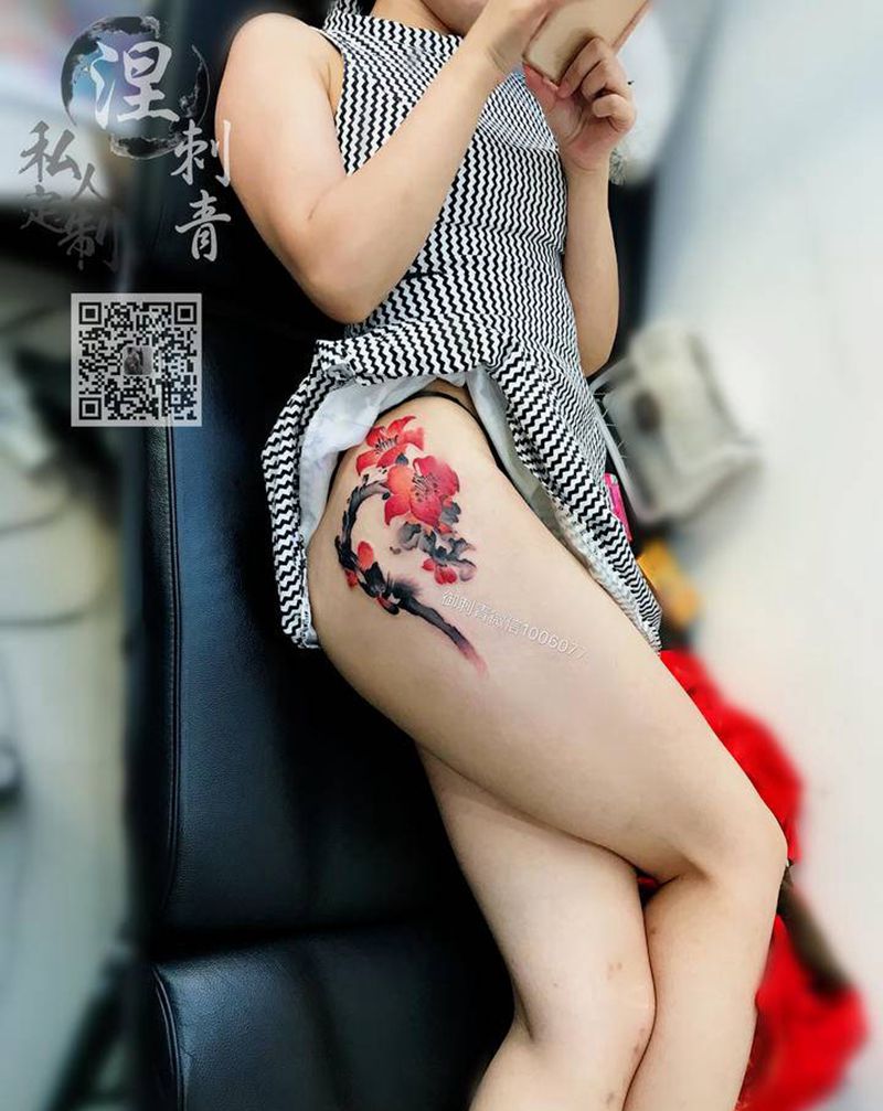 遮盖疤痕花纹身图片_腿部纹身图案