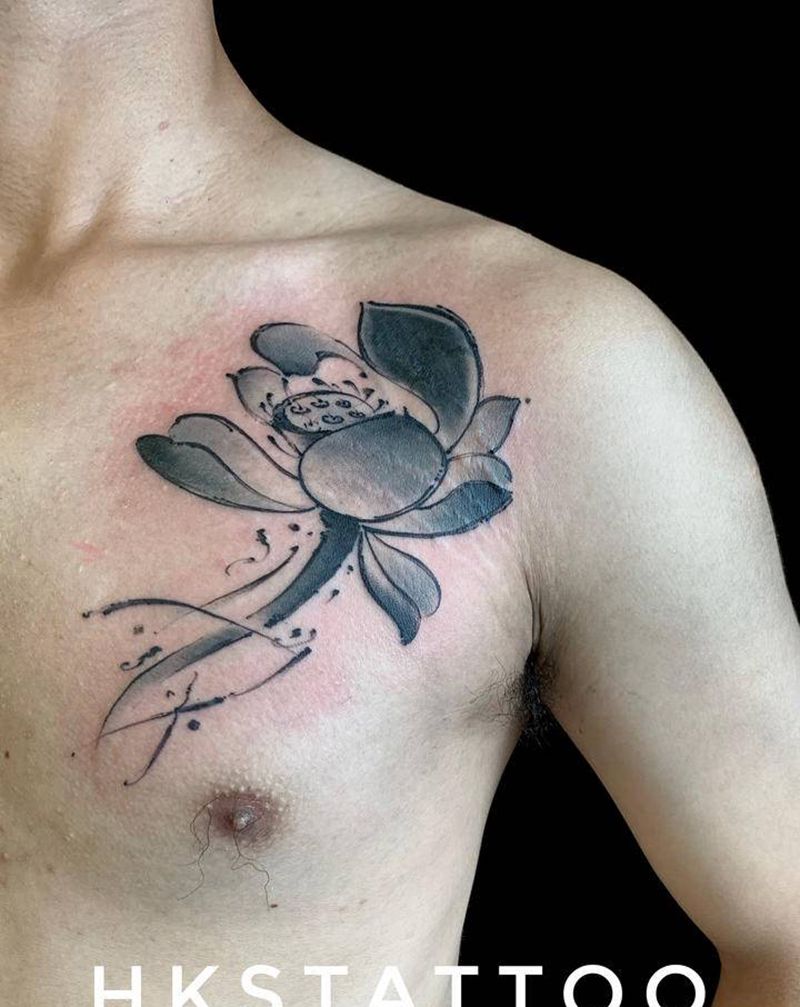 水墨荷花遮盖纹身图片_胸部水墨纹身图案