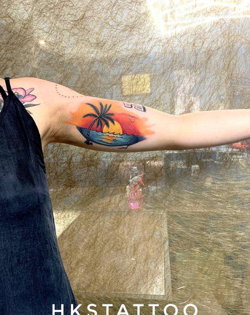 椰子树纹身图片_手臂Old School水彩纹身图案