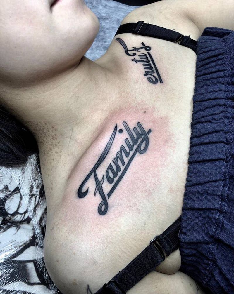 字母纹身图片_肩部胸部花体字纹身图案