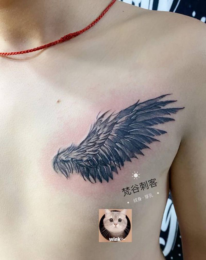 遮盖翅膀纹身图片_胸部点刺遮盖纹身图案