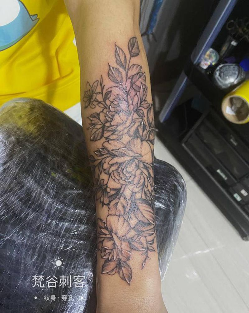 素花纹身图片_手臂点刺纹身图案