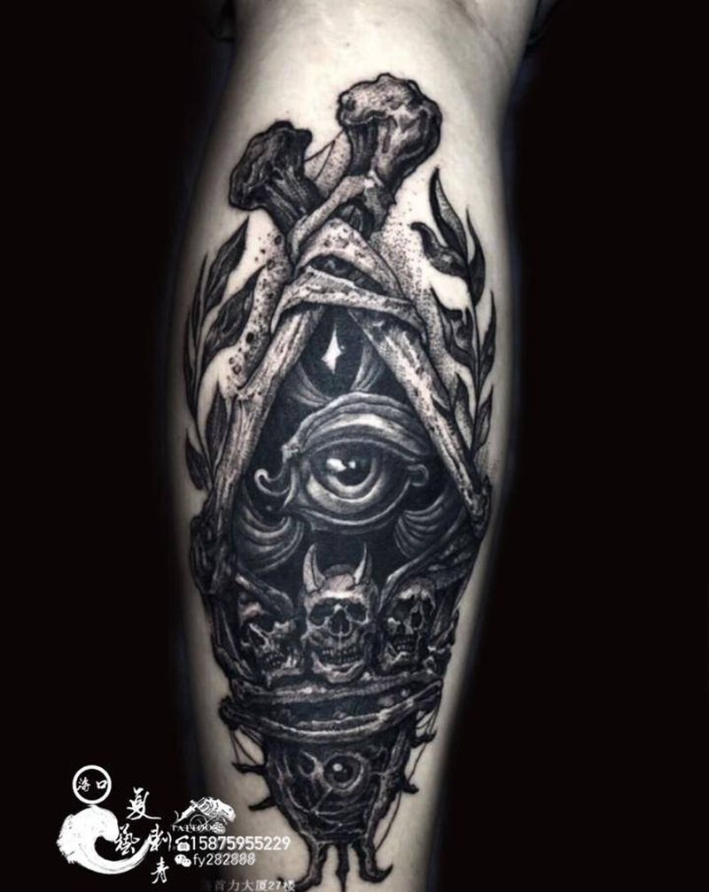 写实纹身图片_腿部欧美写实纹身图案