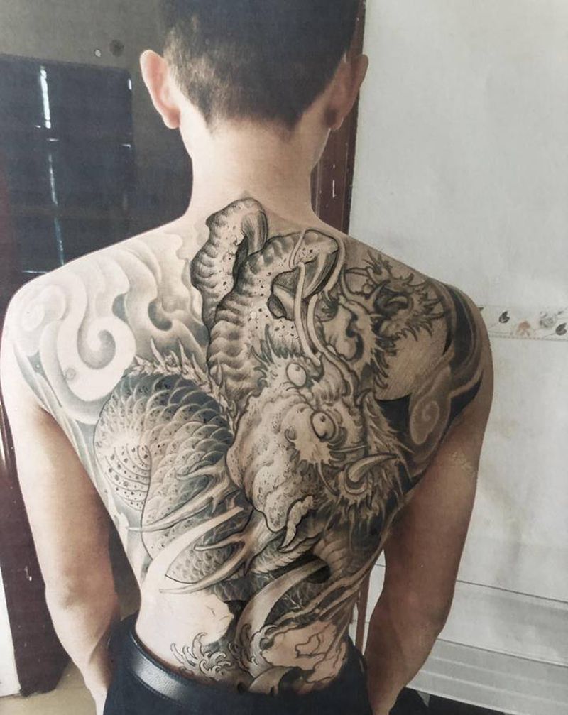 未完成的满背.期待做完效果纹身图片_新传统纹身图案