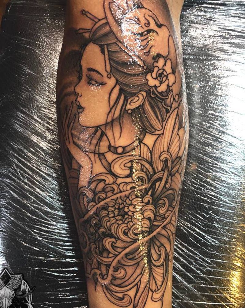 艺姬纹身图片_手部新传统纹身图案