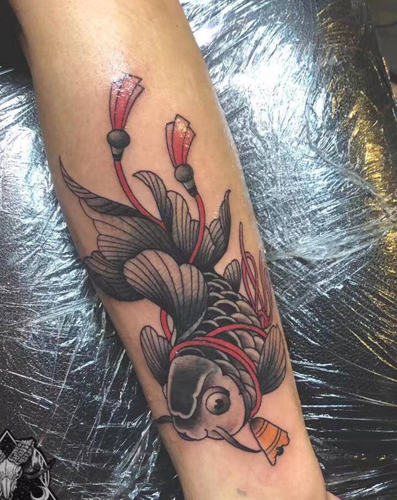 鱼纹身图片_手臂纹身图案