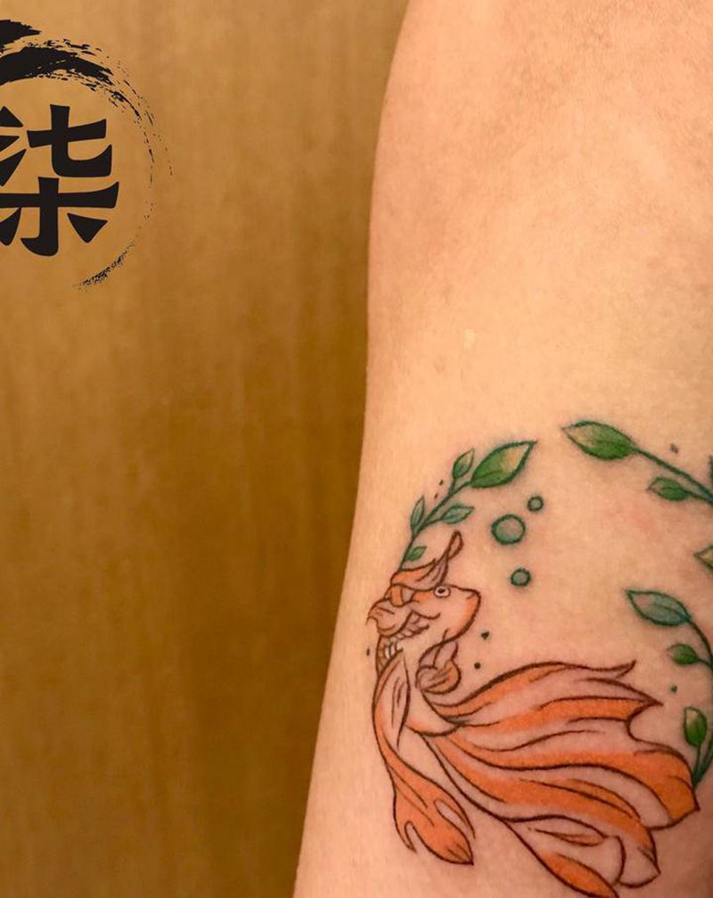 一条鱼纹身图片_手臂纹身图案