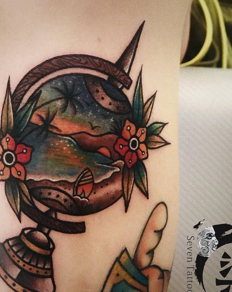 地球仪纹身图片_腿部纹身图案