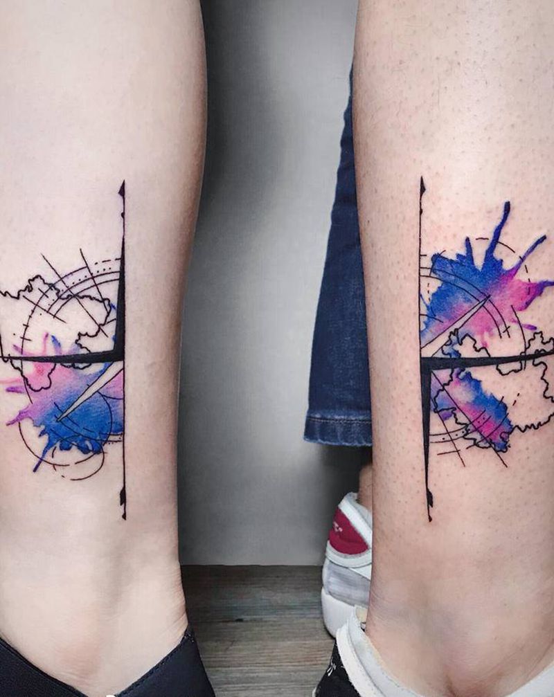水彩地图【根作品】纹身图片_腿部几何水彩地图指南针纹身图案