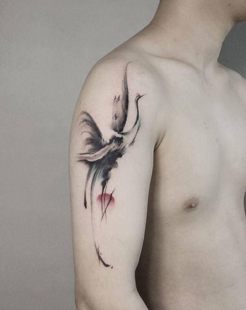 飞鹤纹身图片_水墨纹身图案