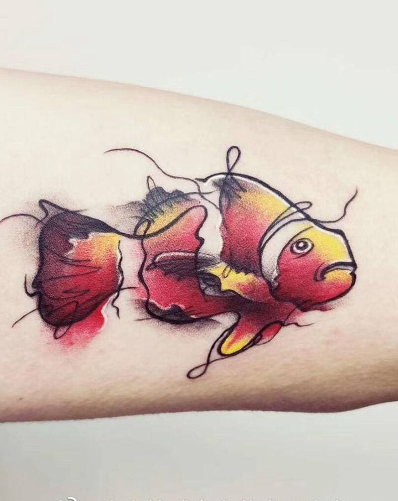 鱼儿【丰作品】纹身图片_手臂水彩鱼纹身图案