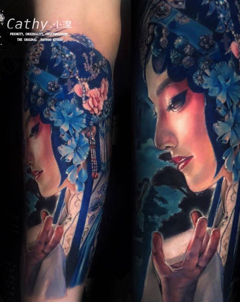 花旦纹身图片_手部手臂欧美写实水彩花旦艺妓仟纹身图案