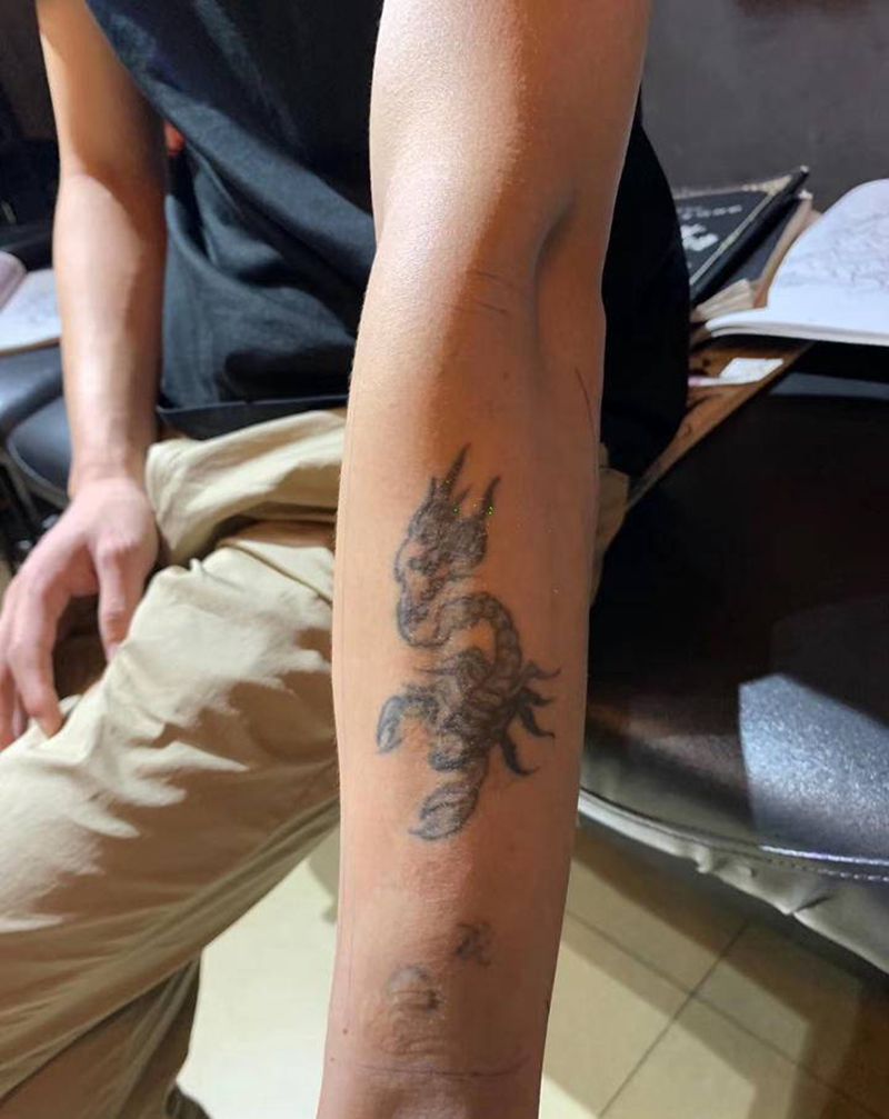 遮盖纹身图片_Old School纹身图案