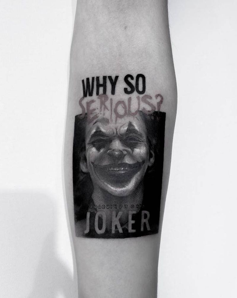 小丑纹身图片_手臂欧美写实纹身图案