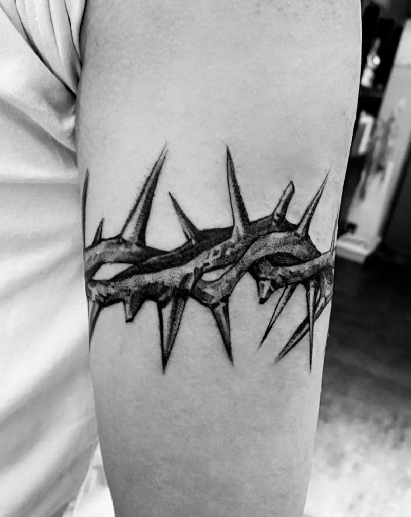 荆棘纹身图片_手臂点刺纹身图案