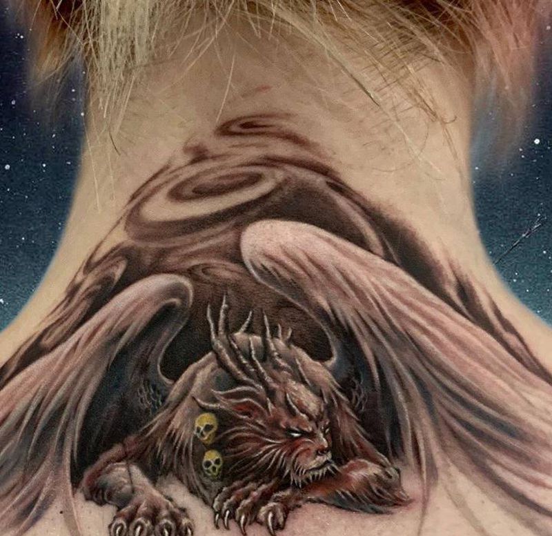 穷奇纹身图片_颈部新传统山海经凶兽纹身图案