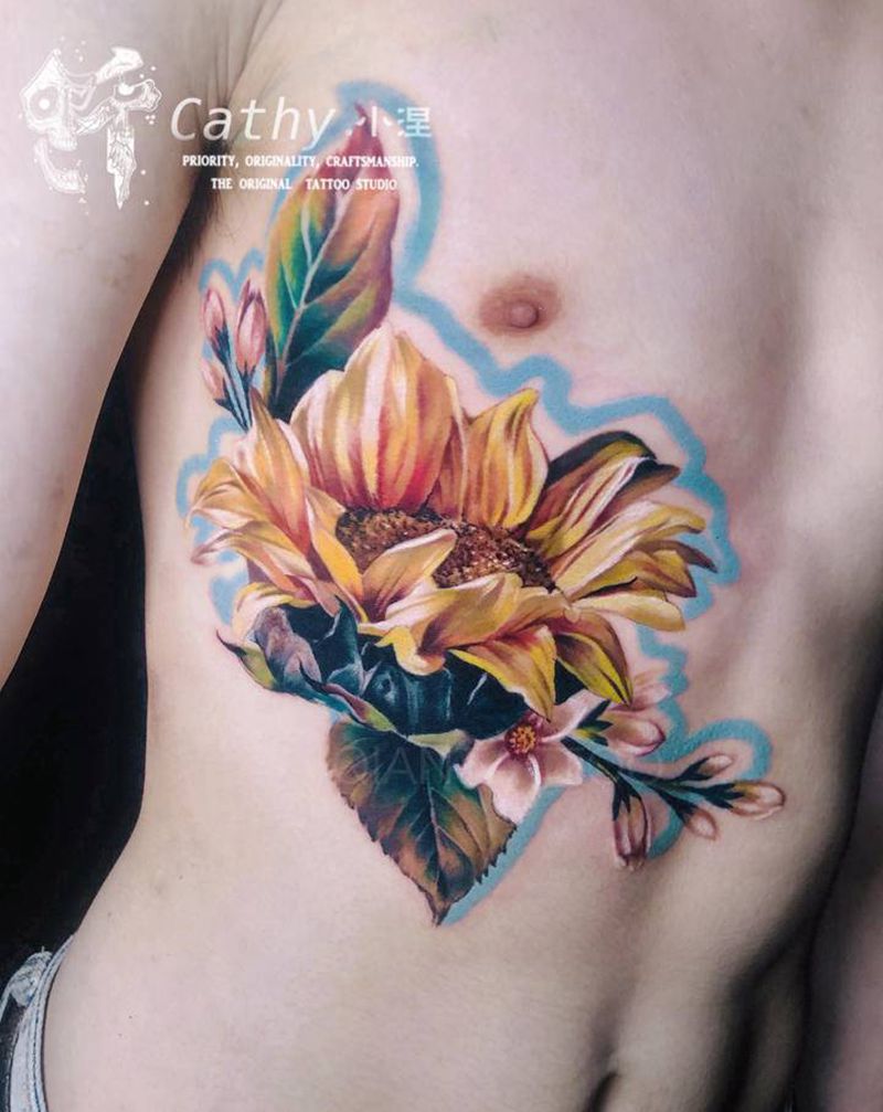 向日葵纹身图片_腹部腰部欧美写实水彩向日葵花仟纹身图案