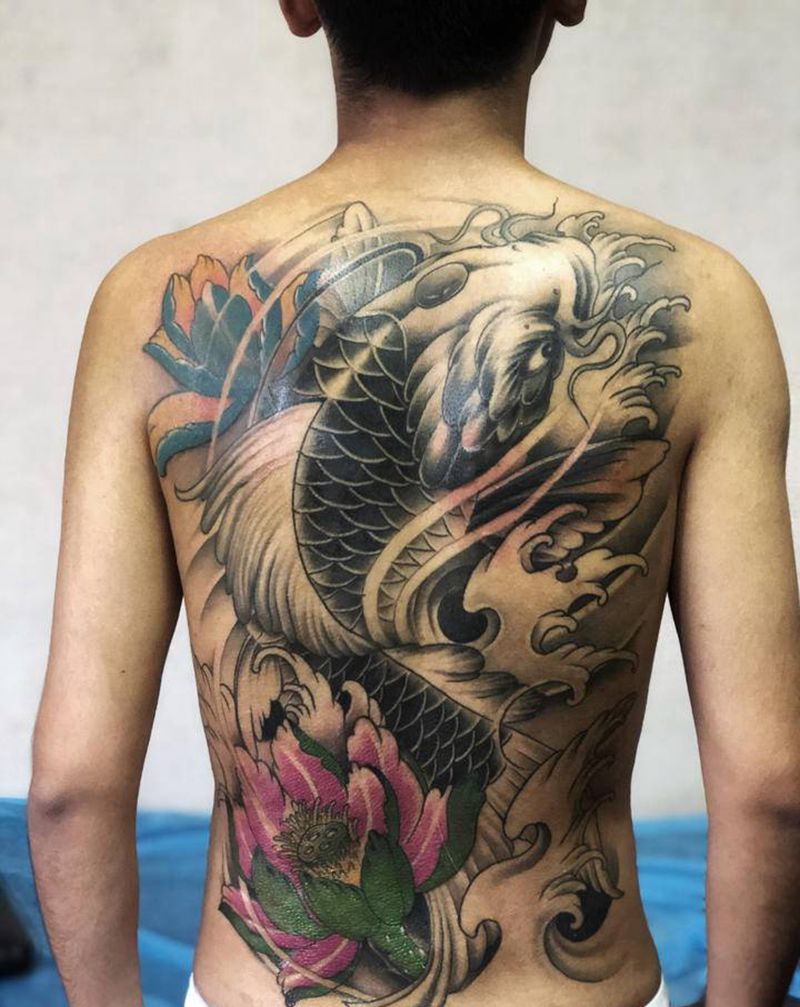 修改纹身图片_背部纹身图案