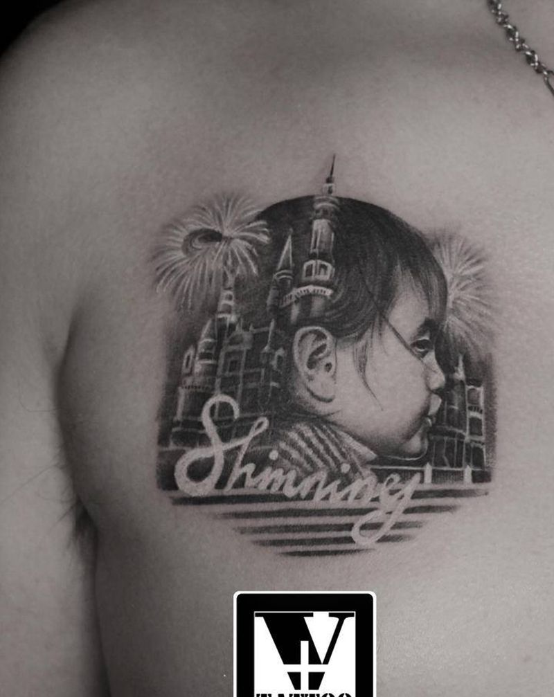 小宝贝shinning纹身图片_胸部欧美写实纹身图案