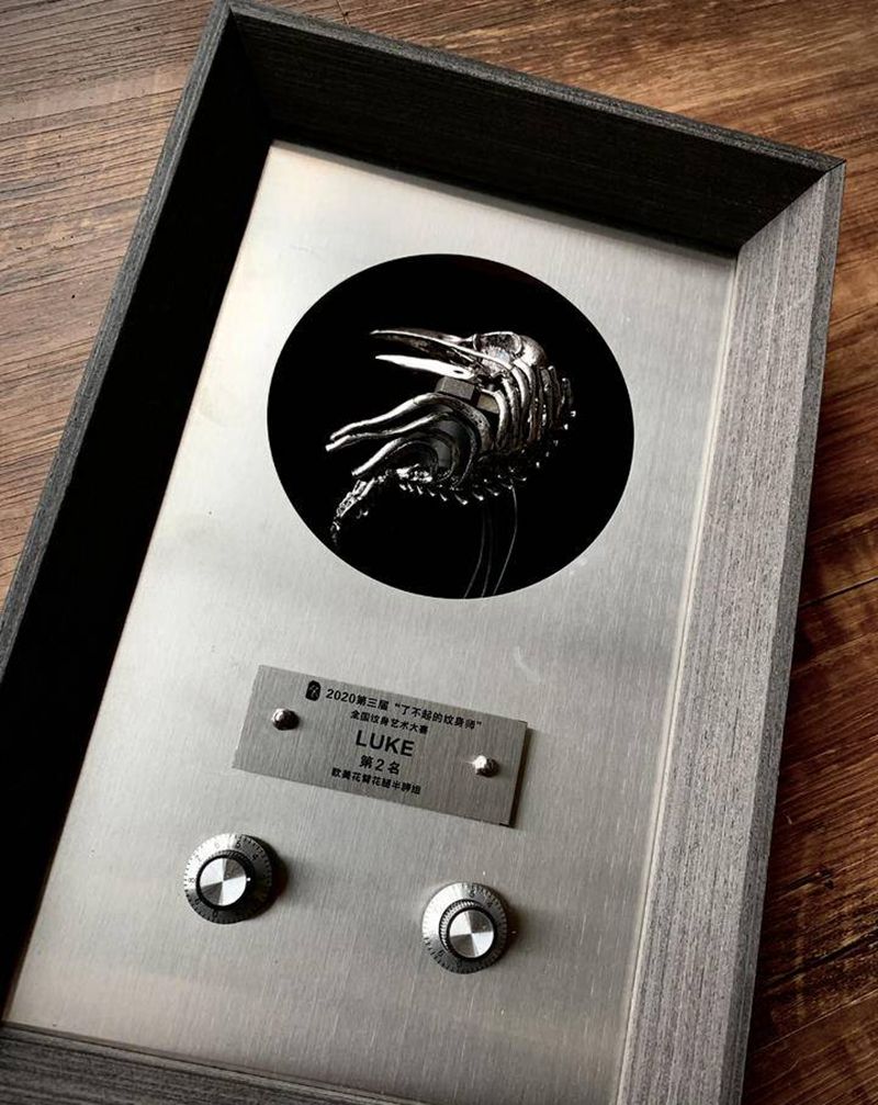 花腿组第二纹身图片_腿部欧美写实纹身图案