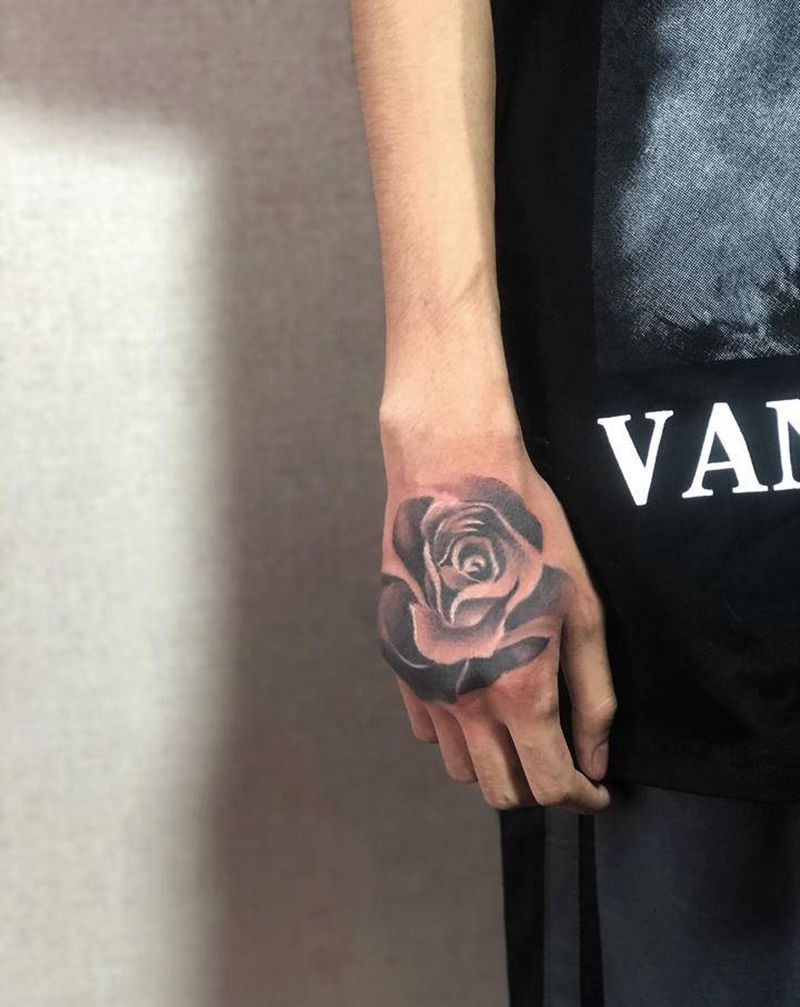 花纹身图片_手部纹身图案