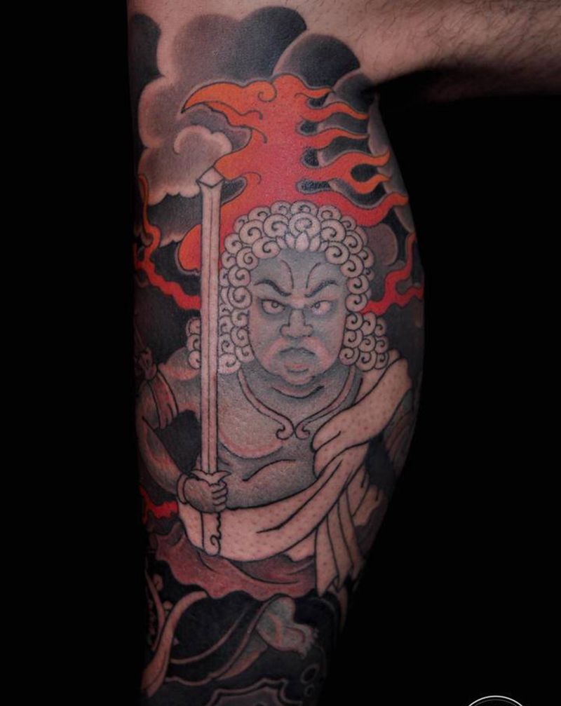 不动明王纹身纹身图片_腿部老传统重庆纹身图案
