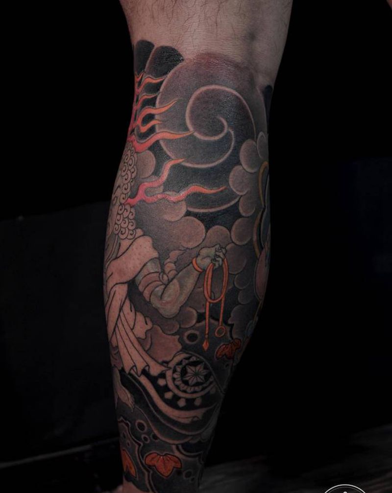 花腿纹身纹身图片_腿部老传统重庆纹身图案