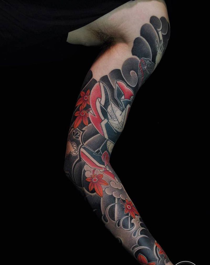 花臂内外侧纹身图片_手臂老传统重庆纹身图案