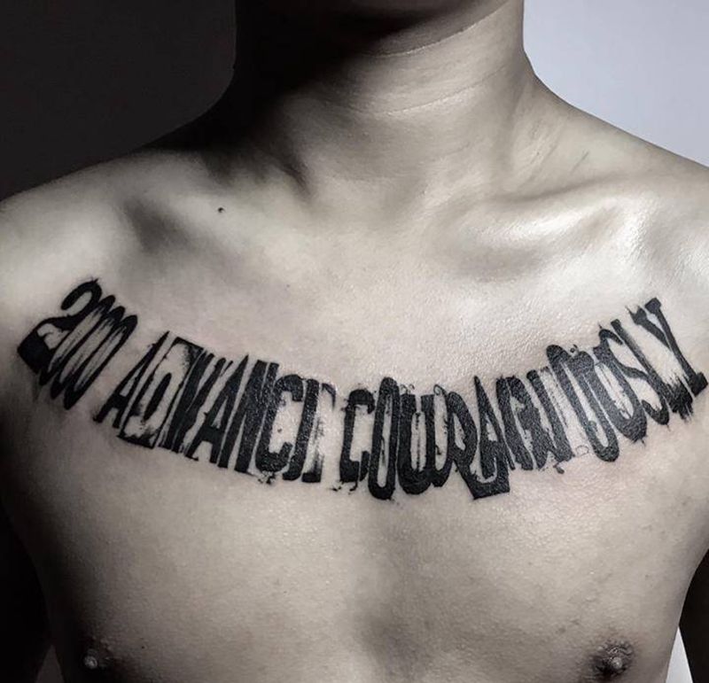 花胸纹身图片_胸部花体字图腾纹身图案