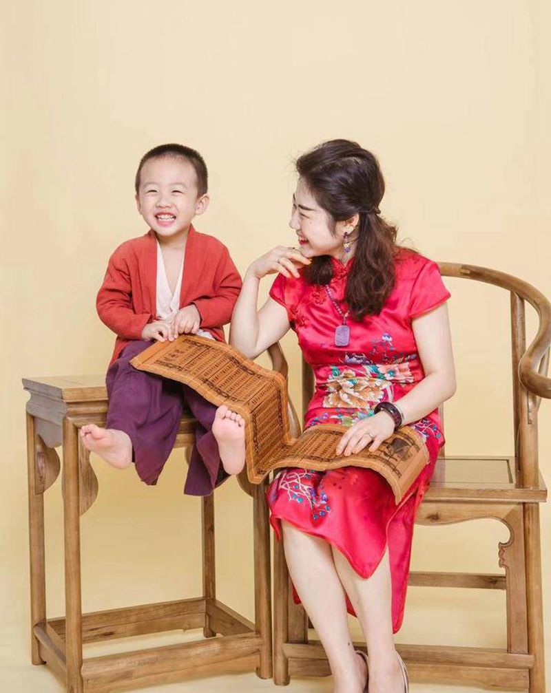 线条纹身纹身图片_腿部纹身图案