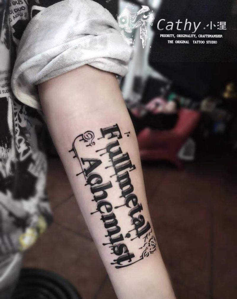 花体英文字母纹身图片_手臂花体字纹身图案