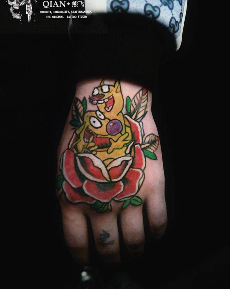 old school手背纹身图片_手部Old School纹身图案