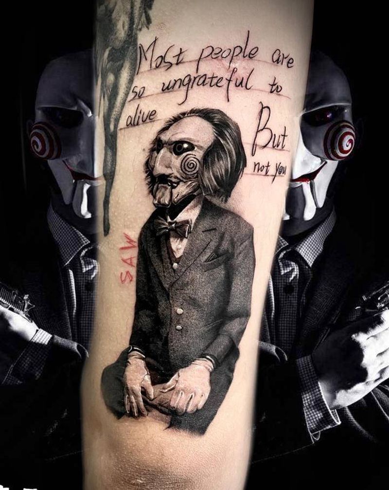 电锯惊魂纹身图片_手臂欧美写实纹身图案