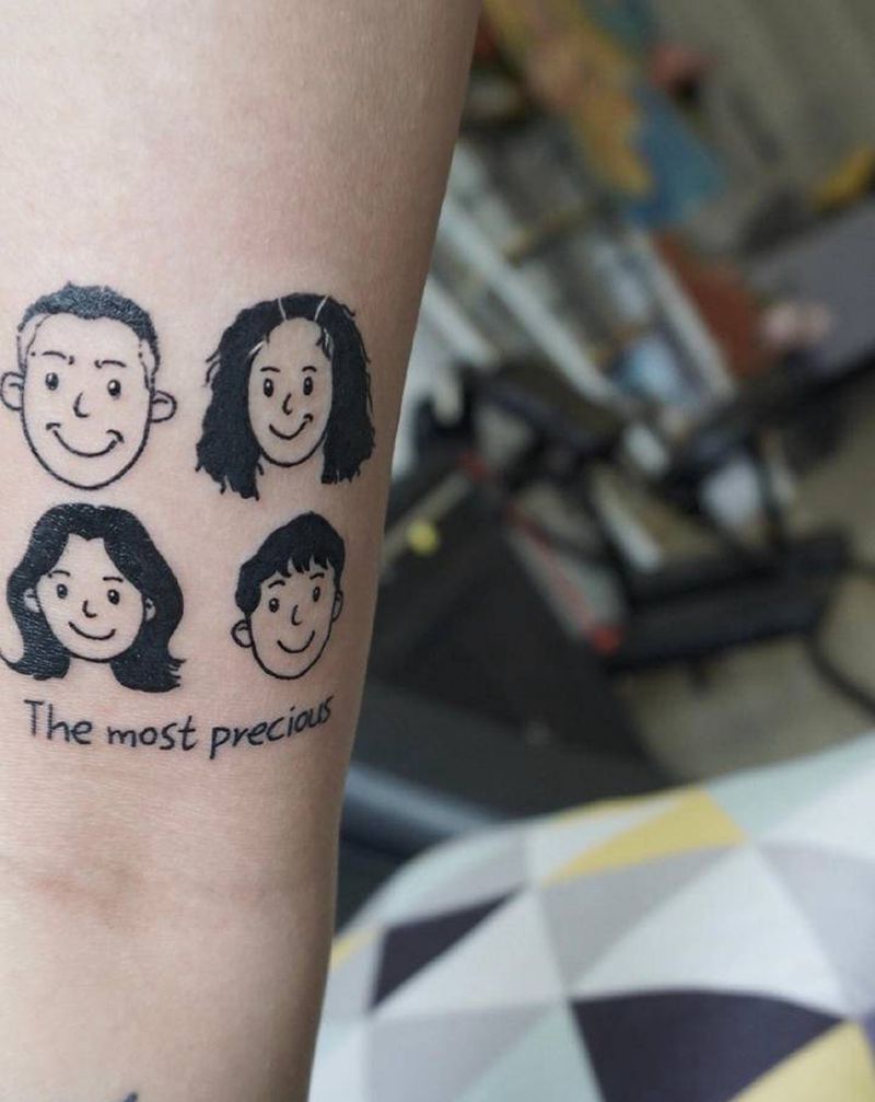 家人纹身图片_手臂纹身图案
