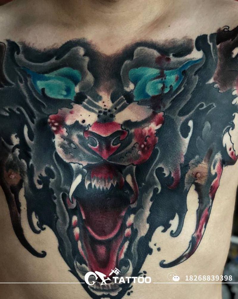 滴血狼头纹身图片_胸部New School狼鬼绣文化纹身图案