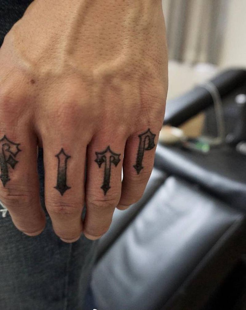 手指纹身纹身图片_手部纹身图案