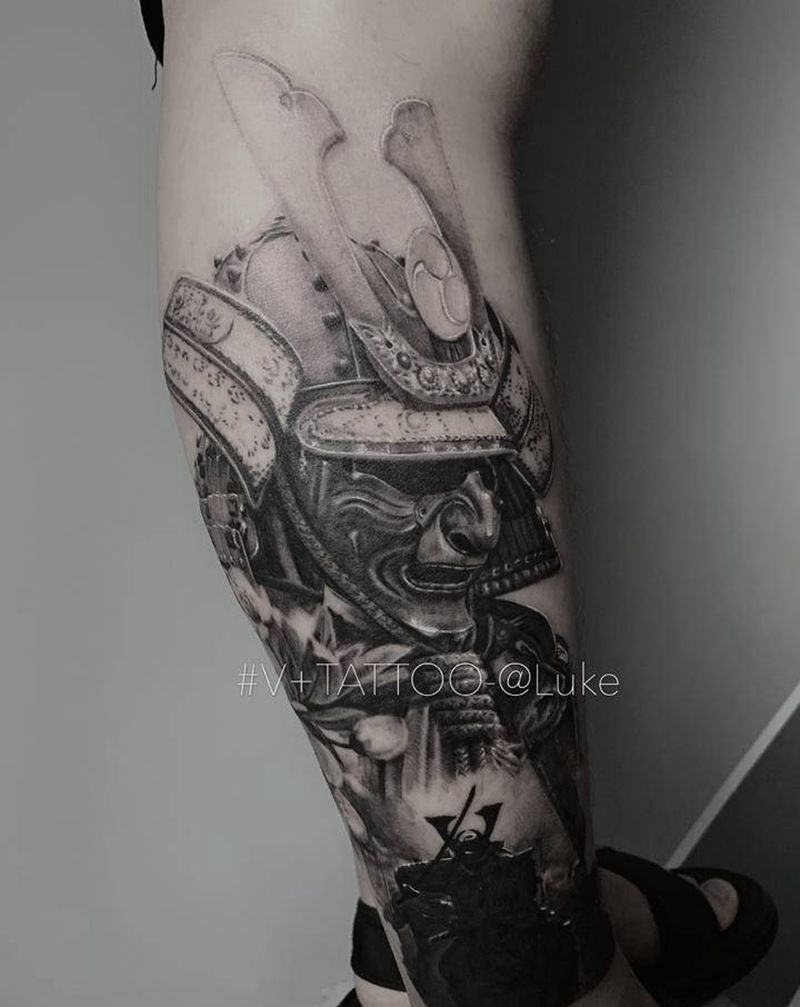 武士纹身图片_腿部欧美写实纹身图案