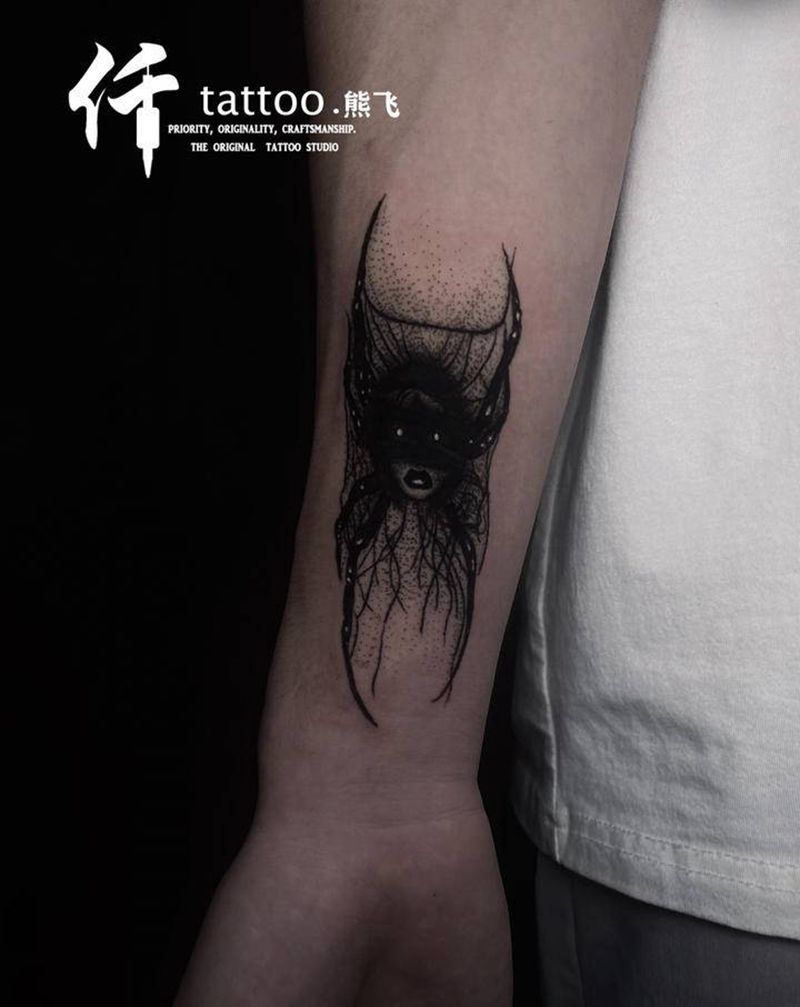 暗黑纹身图片_手臂点刺暗黑纹身图案