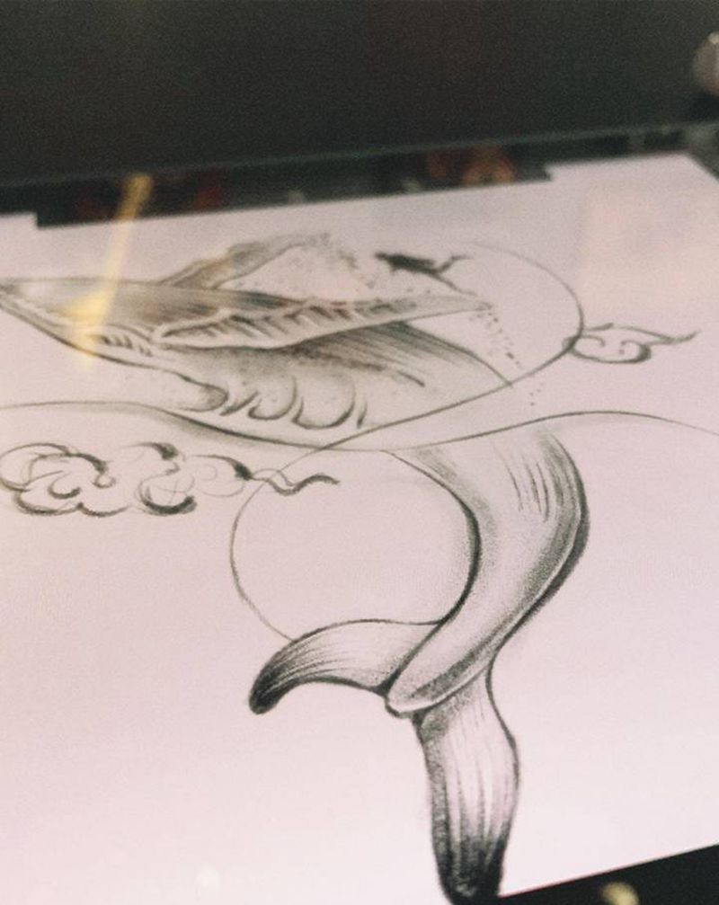 领航纹身图片_脚部纹身图案