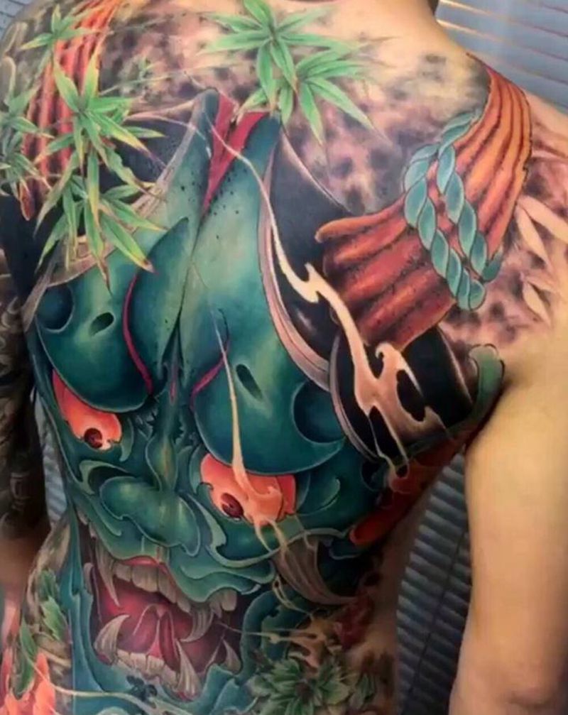 般若纹身图片_背部新传统纹身图案