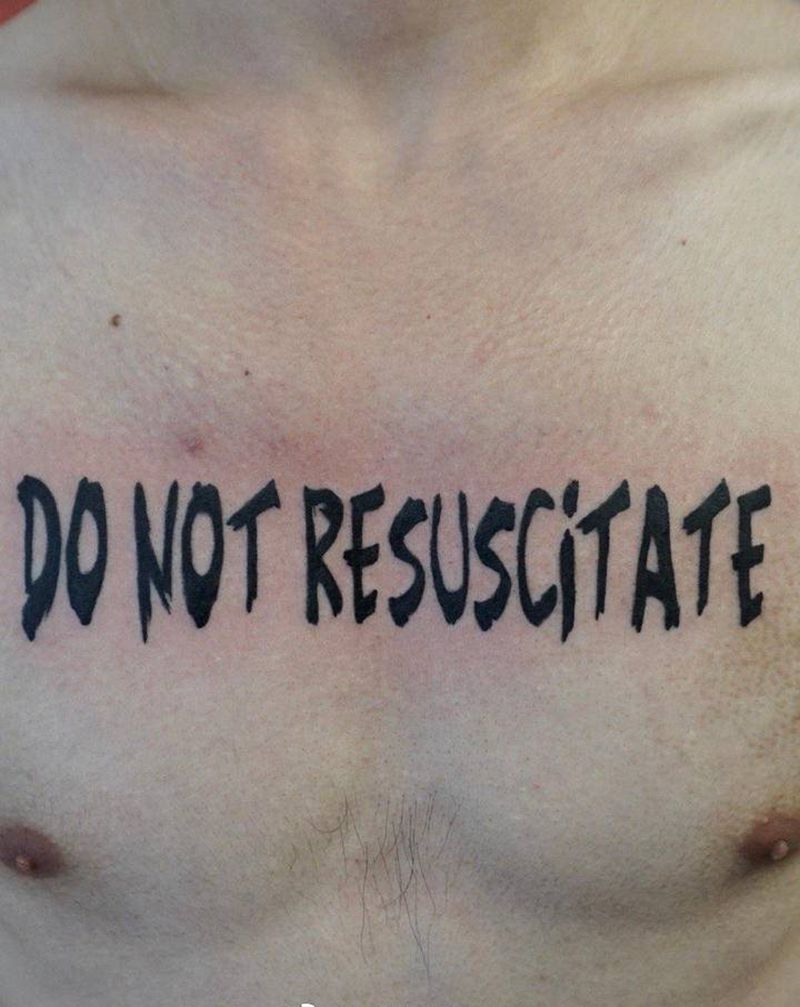 英文纹身纹身图片_胸部英文纹身图案