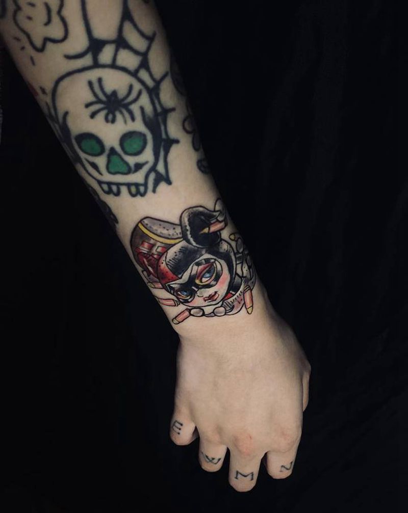 不停也停了纹身图片_手臂New School卡通纹身图案