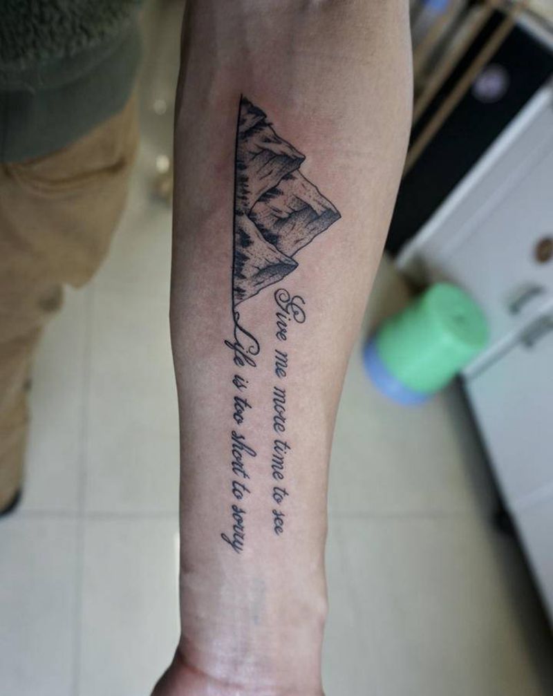 山峰纹身图片_几何纹身图案