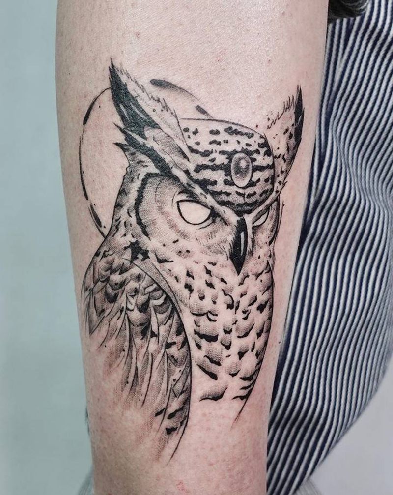 老鹰纹身图片_腿部欧美写实纹身图案