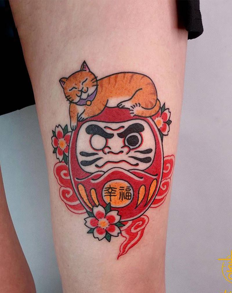 达摩蛋与小橘猫纹身图片_臀部老传统新传统纹身图案