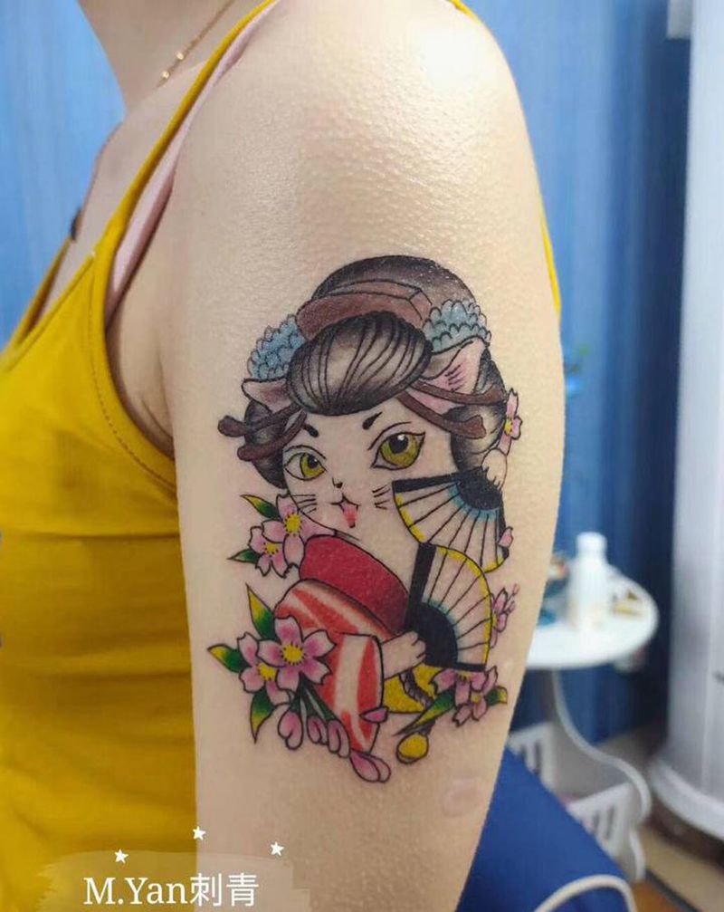 少女与艺伎猫纹身图片_手臂New School纹身图案