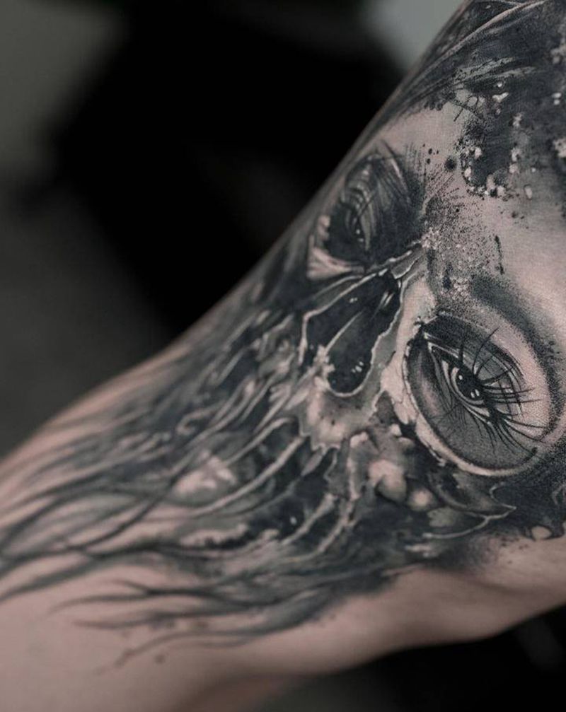 I see you！纹身图片_腿部欧美写实纹身图案