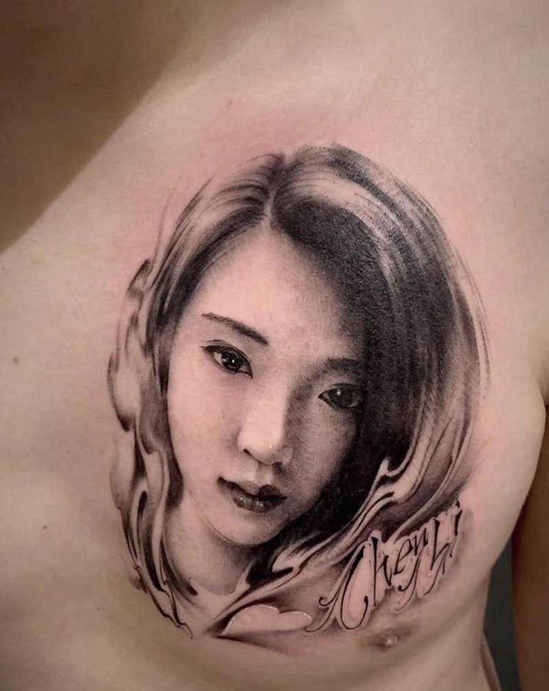 肖像纹身图片_胸部欧美写实肖像纹身图案